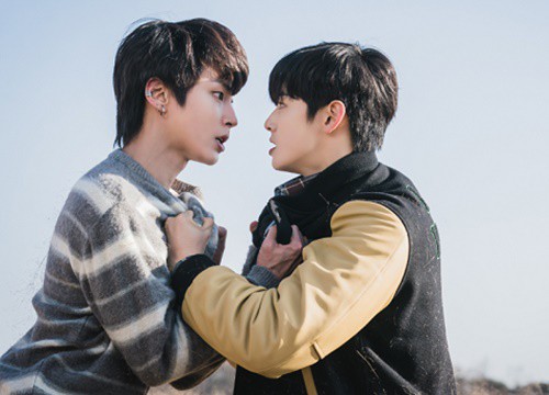 'True Beauty' tập 8: Cha Eun Woo - Hwang In Yeop ghen tuông mờ mắt, 'choảng' nhau giữa cánh đồng?