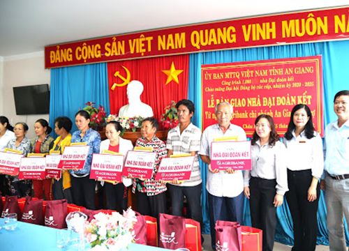 An Giang: Xây mới 2.209 căn nhà Đại đoàn kết