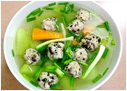 Canh mọc nấu củ quả ngọt mát