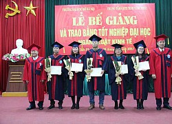 Đại học Mở Hà Nội trao bằng cử nhân Luật cho 29 học viên tại Vĩnh Phúc