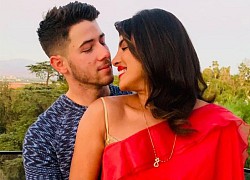 Priyanka hòa hợp với chồng kém 10 tuổi Nick Jonas