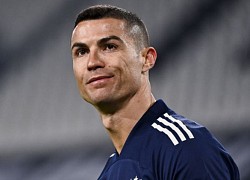 Ronaldo là một trong hai cầu thủ ghi bàn nhiều nhất lịch sử