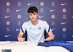 "Thần đồng" 17 tuổi Thái Lan được Chelsea trọng thưởng