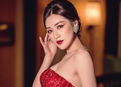 Tú Anh chạy show cuối tuần