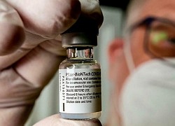 10 người chết sau tiêm vaccine Pfizer