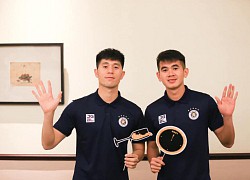 Đình Trọng đi chơi điện tử cực vui trước trận mở màn V.League 2021