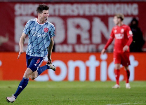 Huntelaar đi vào lịch sử giải vô địch Hà Lan