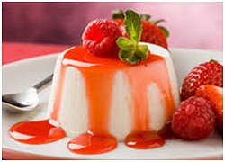 Panna Cotta dâu ngon đẹp ngất ngây