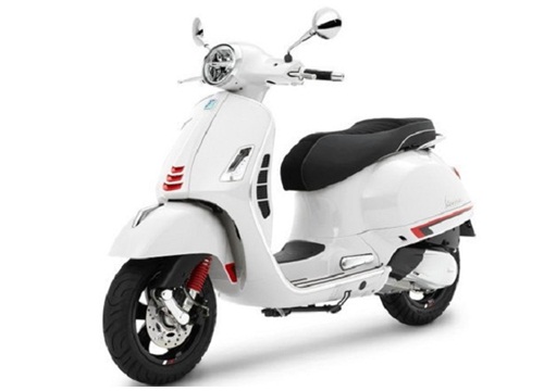 Vespa GTS Super Sport 300 HPE 2021 thêm màu trắng Innocenza mới, giá bán 166 triệu đồng