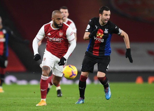 Vô duyên trước Crystal Palace, Arsenal đứt mạch chiến thắng