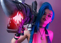 Cosplay Jinx trong LMHT, &#8220;tâm hồn&#8221; không lớn nhưng thiên hạ vẫn phải ngước nhìn bởi vẻ đẹp nổi loạn và sexy