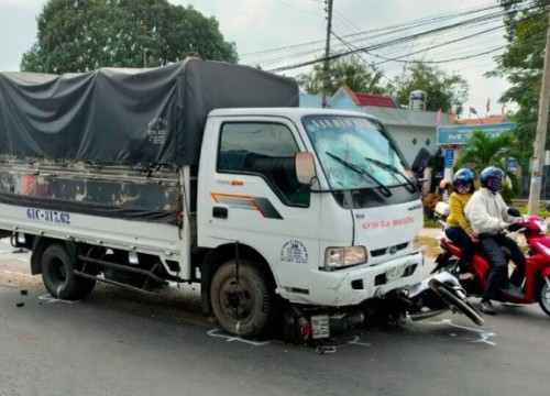 Tai nạn ở An Giang: Tài xế xe tải ngủ gật, tông 5 học sinh bị thương