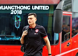 Văn Lâm bỏ tập 10 ngày ở Muangthong United