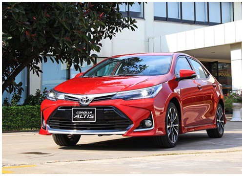 Xếp hạng xe hạng C tháng 12/2020: Toyota Corolla Altis gần bét bảng