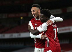 Arsenal lên nửa trên bảng điểm