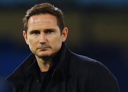 Chelsea chạm đáy vì sự yếu kém của Lampard