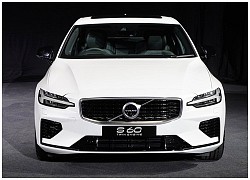 Giá xe Volvo mới nhất: Thị trường Việt đón nhận mẫu sedan hạng sang Volvo S60 2021