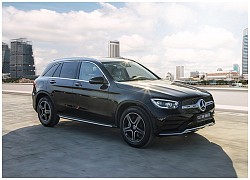 Mercedes cắt bớt trang bị trên GLC300 tại Việt Nam