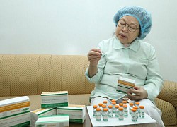 Nữ giáo sư cả đời nghiên cứu vaccine