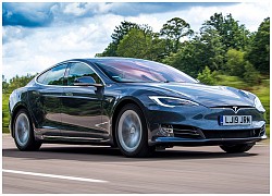 Tesla bắt đầu 'sợ' các hãng xe truyền thống