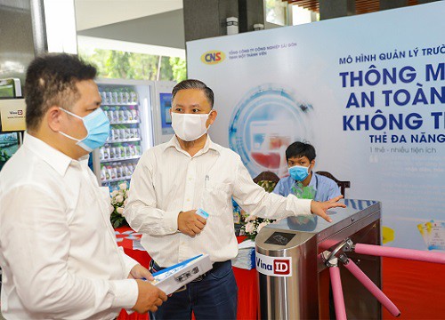 TP.HCM: Thanh toán không dùng tiền mặt là tiêu chí đánh giá thi đua trường học