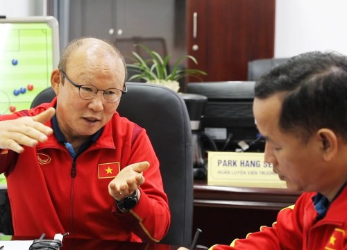 'Trà xanh', Sơn Tùng, HLV Park và câu chuyện về sự thay đổi