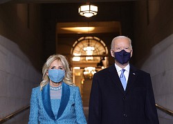 Váy xanh mòng két của đệ nhất phu nhân Jill Biden nói lên điều gì?