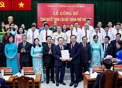 Tân Bí thư và dàn lãnh đạo của TP Thủ Đức ra mắt