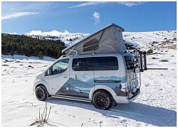 Đi cắm trại trên tuyết với xe thuần điện Nissan e-NV200 Winter Camper