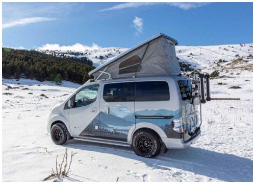 Đi cắm trại trên tuyết với xe thuần điện Nissan e-NV200 Winter Camper