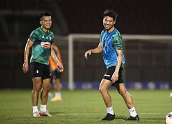 Lo lắng khi 'bom tấn' Lee Nguyễn gặp vấn đề ở chân trước trận ra mắt V-League