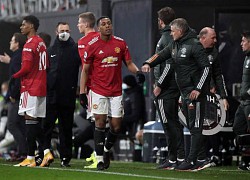 Man United dẫn đầu Premier League: "Quỷ đỏ" có vị nhưng chưa có thế