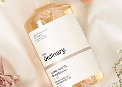 6 lọ toner chứa AHA bạn nên dùng từ bây giờ, để đến Tết da căng bóng không tì vết