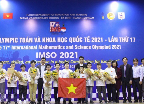 Học sinh Việt Nam giành 2 Huy chương Vàng Olympic Toán học và Khoa học quốc tế năm 2021