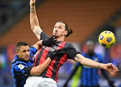 Ibra nhận thẻ đỏ trong trận Milan thua ngược Inter