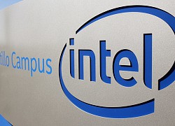 Intel tăng cường thuê ngoài sản xuất chip