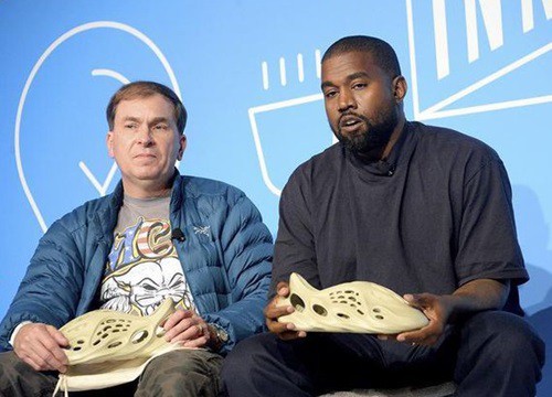 Những đôi giày thể thao ấn tượng của Kanye West