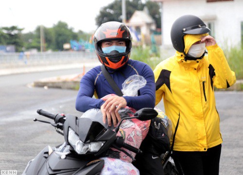 Chính thức: TP.HCM cho phép người dân 4 tỉnh lân cận đi xe cá nhân qua lại làm việc