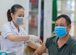 Quảng Ninh đặt mục tiêu hoàn thành tiêm mũi 2 vaccine trong tháng 10