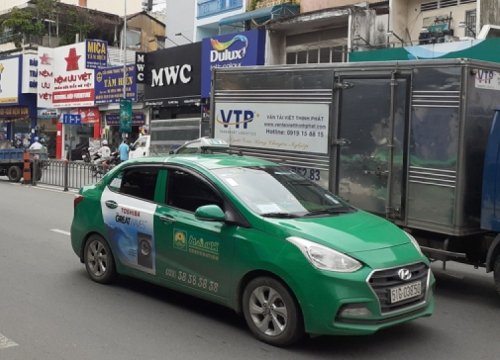 TP.HCM hoạt động trở lại xe buýt, ô tô công nghệ, taxi từ ngày 5/10