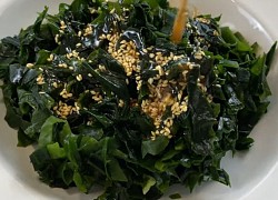 Cách làm rong biển trộn dầu mè thơm ngon, chuẩn vị Nhật Bản
