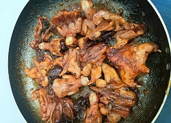Chuột dừa khìa nước dừa