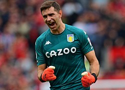 Emiliano Martinez về Argentina gấp vì bố ốm