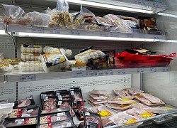 Giá rau xanh, thịt lợn tăng nhẹ, hàng hải sản bán chậm