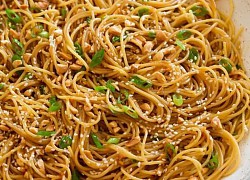 Ngày bận rộn, vào bếp làm ngay món mì mè đơn giản mà ngon tuyệt cú mèo