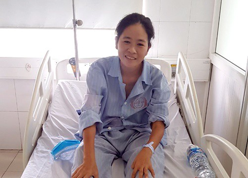 Người phụ nữ trẻ viêm cơ tim nguy kịch sau cơn đau tức ngực, khó thở