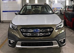 Subaru Outback 2021 đầu tiên có mặt tại Việt Nam: Giá dự kiến gần 2 tỷ đồng ngang Mercedes-Benz GLC, thêm màn hình khổng lồ