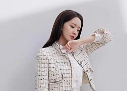 Set đồ của Yoona, Shin Min Ah chứng minh mùa lạnh cứ diện lên là 'chuẩn bài'