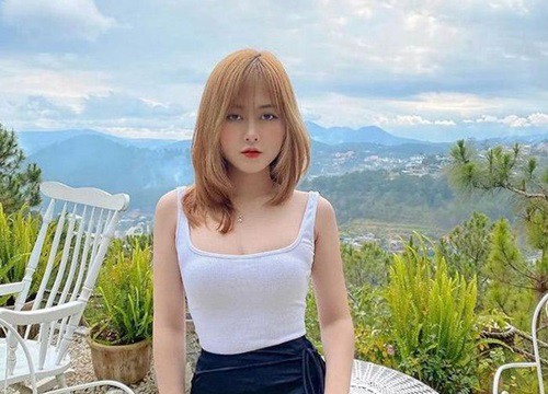 Dàn hot girl xứ Huế đẹp chuẩn nàng thơ, vóc dáng mê lòng người