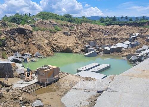 Cần quyết liệt ngăn chặn khai thác đá trái phép ở Đắk Pơ, Gia Lai